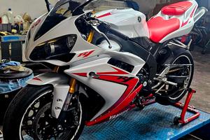 yamaha r1 08