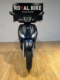 Piaggio medley s -200 -2024 passaggio incluso