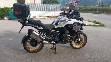 BMW GS 1250 RALLYE leggi  permuta e finanziamento