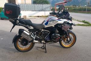 BMW GS 1250 RALLYE leggi  permuta e finanziamento