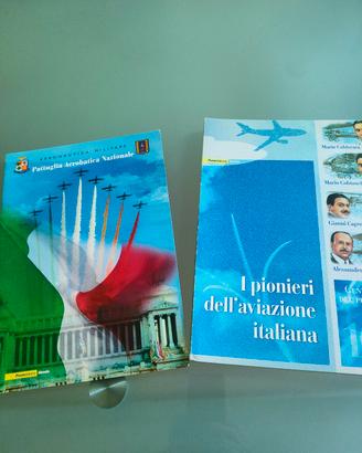 Folder filatelici dedicati all'Aeronautica . 