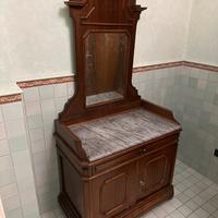 Mobile antico da toilette