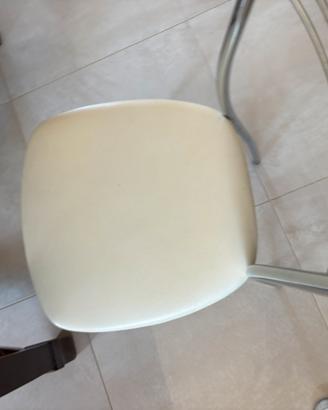 Cucina tavolo frigorifero