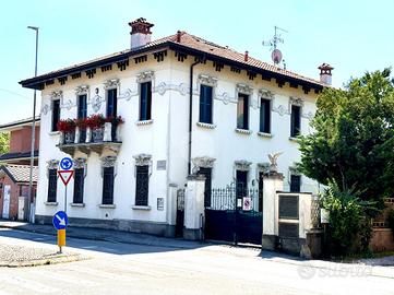 3 LOCALI A PESCHIERA BORROMEO