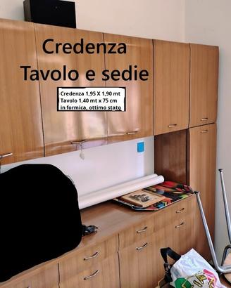Credenza tavolo e sedie in formica Vintage