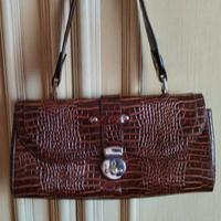 Borsa in pelle stampata