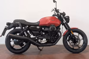 Moto Guzzi V7 III STONE