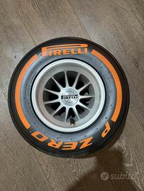 Wind tunnel tyre Pirelli F1