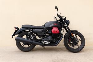 Moto Guzzi V7 III - 2020