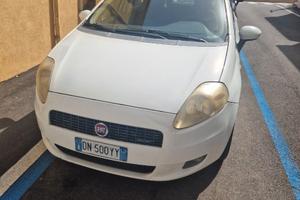 Fiat grande punto 13  diiesel neopatentati 5 port