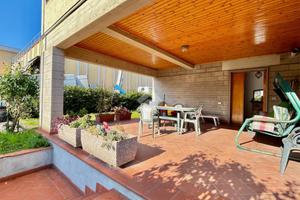 VILLA SINGOLA A PISTOIA