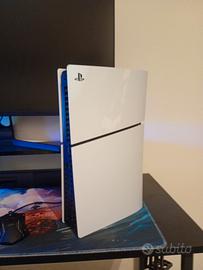 Ps5 con 11giochi e controller in ottime condizion