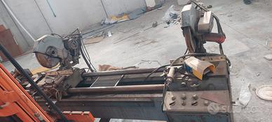 troncatrice a due teste per alluminio
