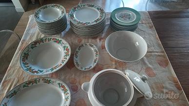 Servizio da 12 coperti piatti  ceramica limoges 