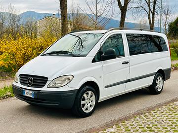 Mercedes Vito Mixto 2.2 CDI