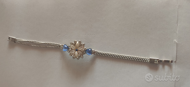 Bracciale con fiore