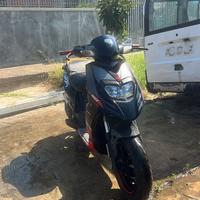 Ricambi aprilia sr motard/piaggio new typhoon