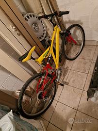 Bici Montanbike Unisex con doppio ammortizzatore