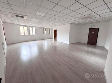 MULTILOCALE A VOLTA MANTOVANA