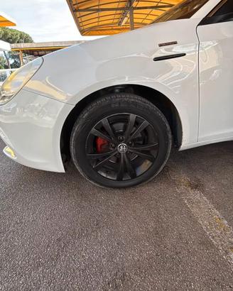 Cerchi e Gomme Alfa romeo