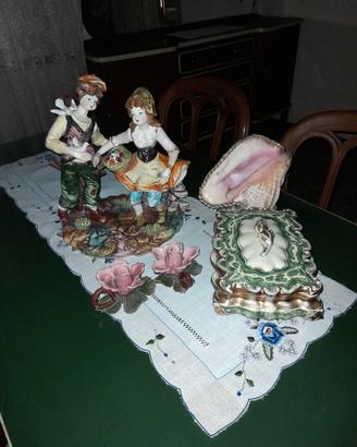 set soprammobili