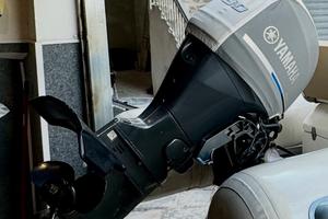 Motore fuoribordo YAMAHA 30 Cv Cavalli  4 Tempi