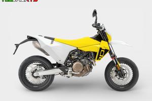 Husqvarna 701 Supermoto 2026 nazionale nuova