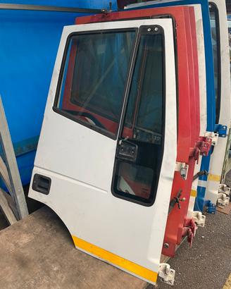 Sportello Iveco eurocargo