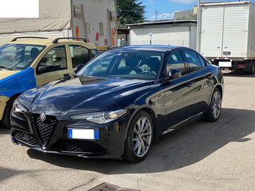 Alfa Romeo Giulia - AT8 - 160cv - 2021 - Euro 6d
