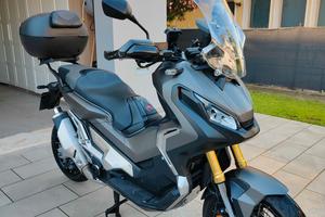 Honda xadv 750
