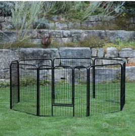 Recinto per animali con porta per cani e cuccioli