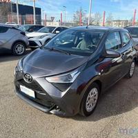 Toyota Aygo 1.0 72 CV x-play
