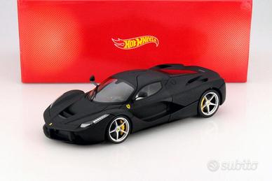 LA FERRARI scala  1/18