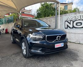 Volvo XC40 D3 Momentum