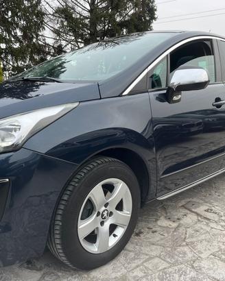 Peugeot 3008 1.6 e-HDi 115CV ETG6 Stop&Start Busin