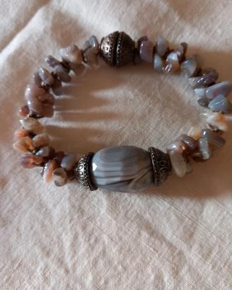 Bracciale  artigianale in Agata chiusura magnetica