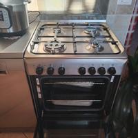 Fornello forno ventilato libera installazione gas 