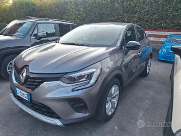 Renault Captur Full Hybrid E-Tech 145 CV Zen