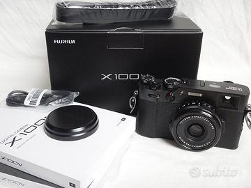 Fujifilm X100V + Scatola Solo 9200 Scatti