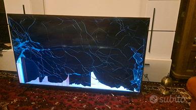 TV Samsung 65 pollici schermo rotto ma funzionante