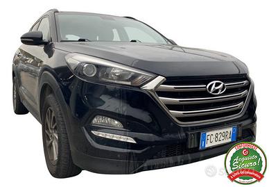 HYUNDAI Tucson 1.7 CRDi XPossible Tetto Navi Pel