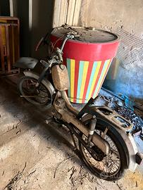 Motorino benelli antico