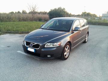 Volvo V50 2011