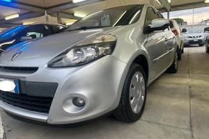 RENAULT CLIO GPL NAVIGATORE... FULL ..