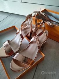 scarpe marca Public Desire n.37