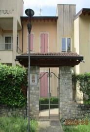 Immobile in asta di 68 m² con box auto a Lonato de