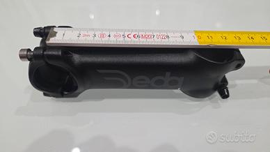 Attacco manubrio Deda