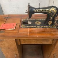 Macchina da cucire SAIMAC