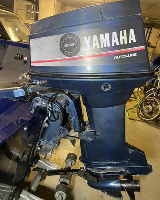 Motore fuoribordo yamaha 25/50 Top 700 2 t