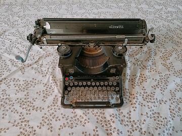 Macchina da scrivere Olivetti M40 (2ª Serie)